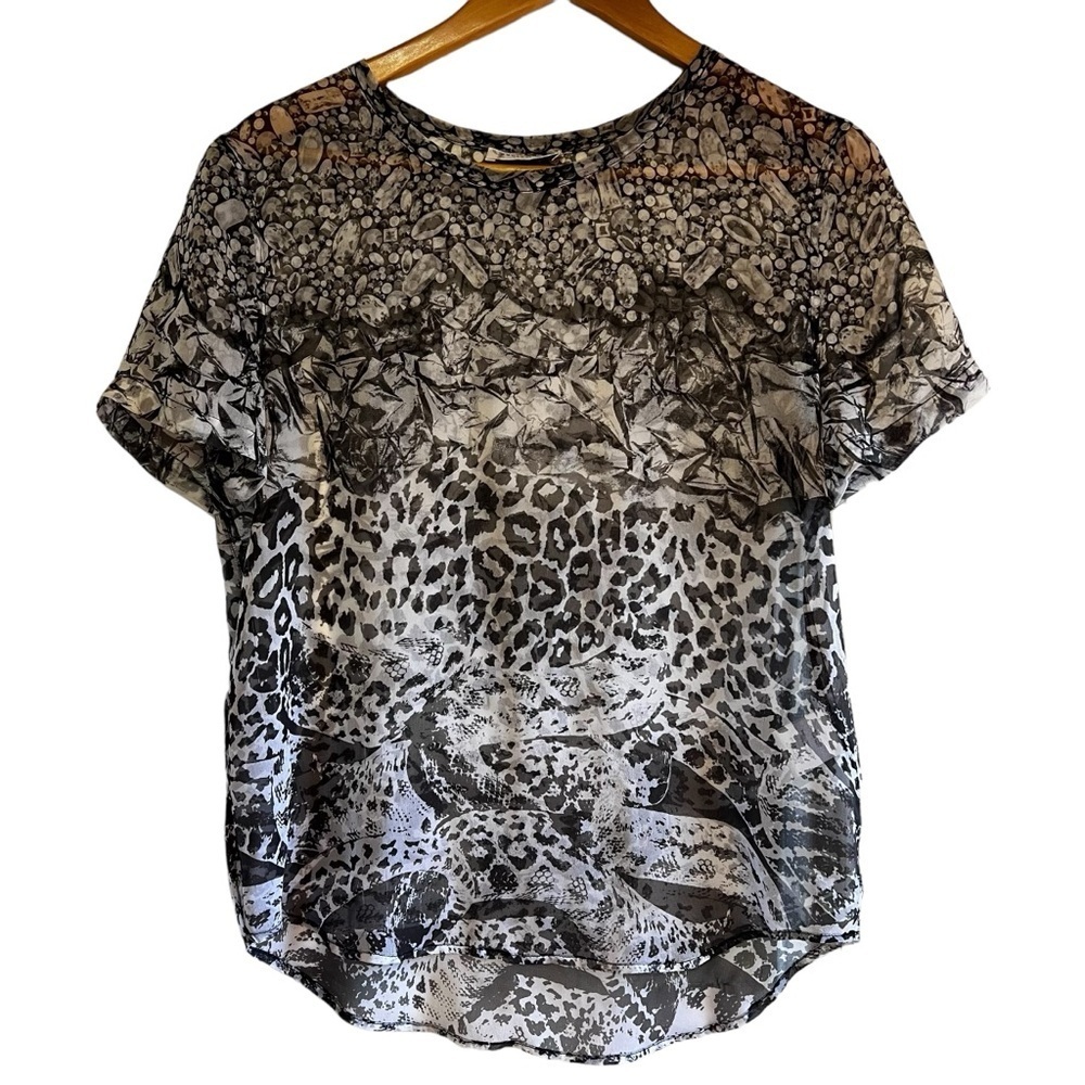 Equipment silk sheer short sleeve printed blouse size XS excellent condition